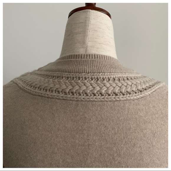 Burberry Cable Knit York Cashmere Sweater in Taupe Melange - Picture 10 of 11